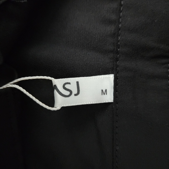 NWT Black OMSJ Button Down Collared Shirt Blouse Women's Medium M Neutral New - Picture 6 of 6